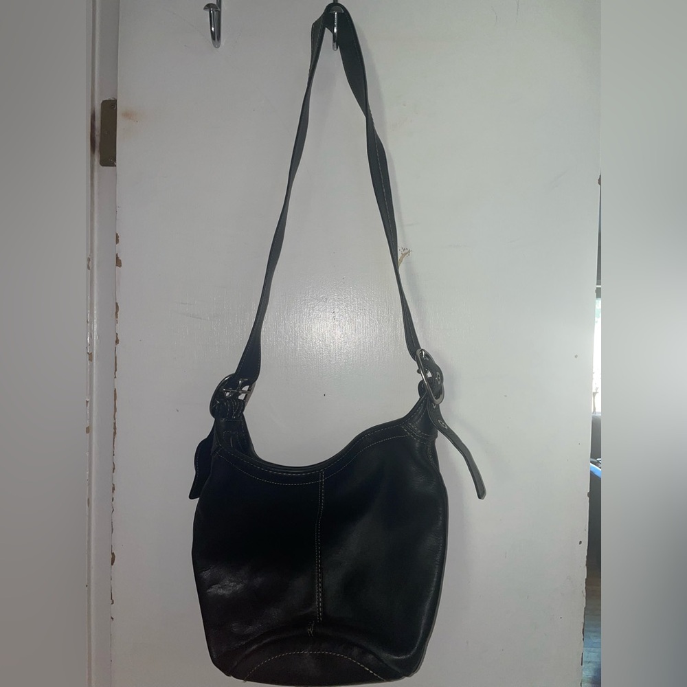 COACH LEATHER HOBO BAG